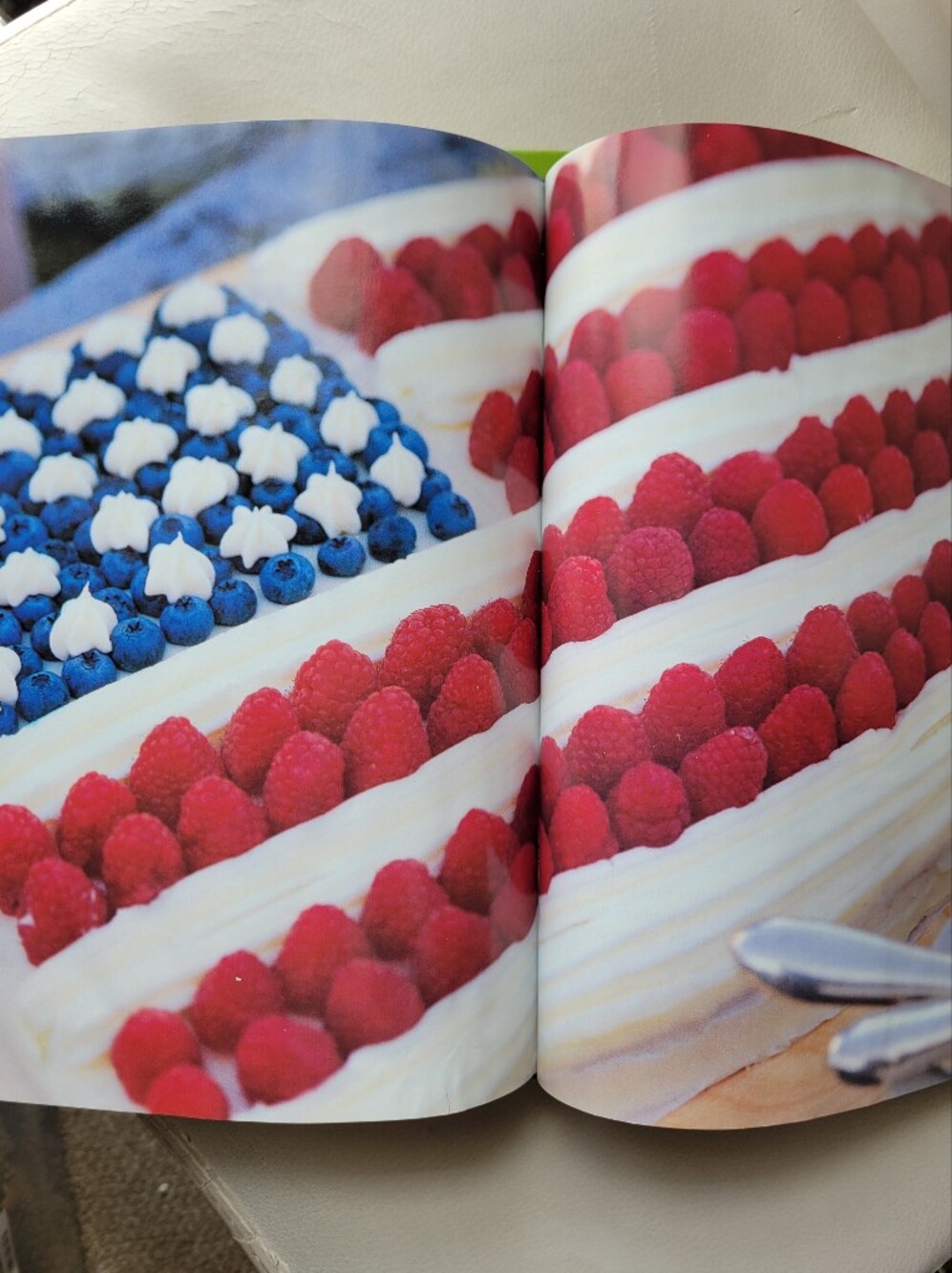 Ina Garten Barefoot Contessa Cookbooks (2) Family Style (2002) Foolproof (2012) - Picture 12 of 16